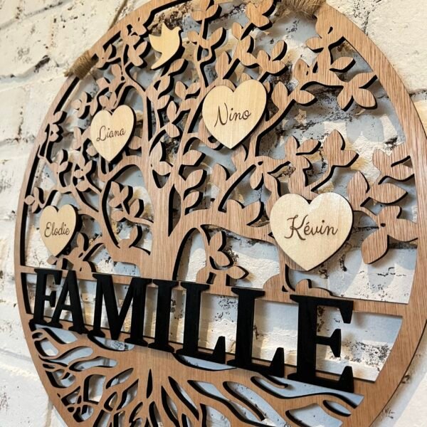 Arbre de vie ❝ FAMILLE ❞ en bois personnalisable – Image 3