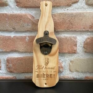 Décapsuleur mural ❝ Tout travail mérite sa bière ❞