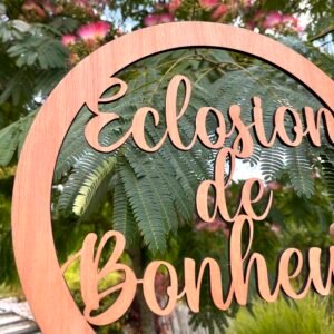 Couronne en bois personnalisable à décorer – Prénom, entreprise, citation
