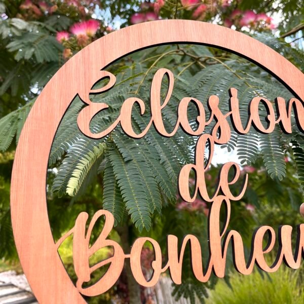 Couronne en bois personnalisable à décorer - Prénom, entreprise, citation – Image 2