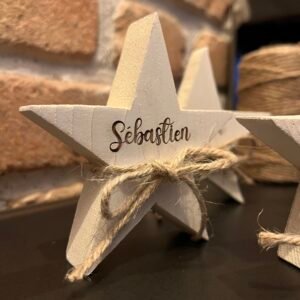Marque-place étoile en bois personnalisable – Noël et Nouvel An