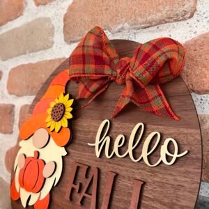 Décoration d’automne en bois avec gnome ❝ Hello Fall ❞